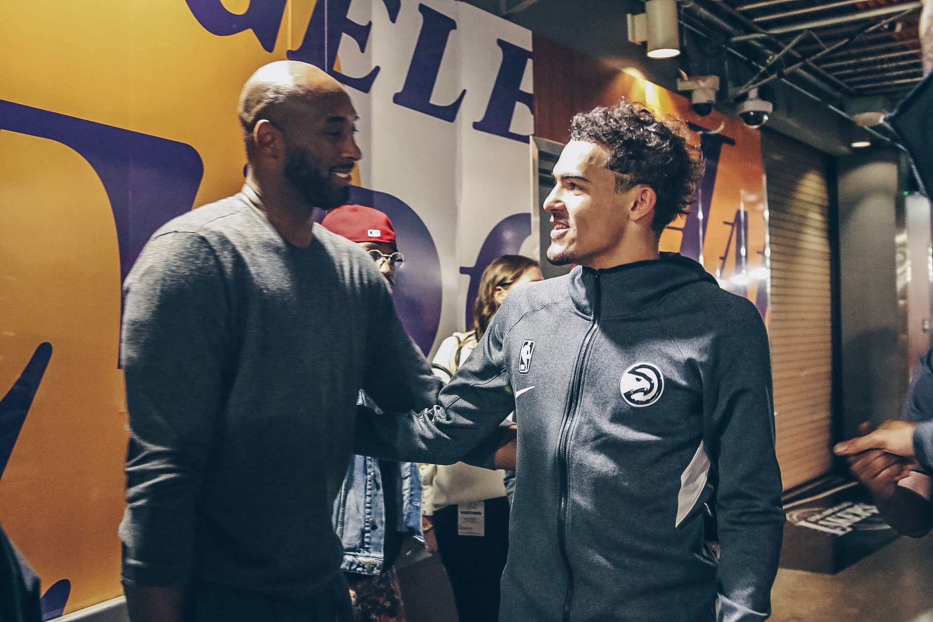 以保中塔与 以保中塔与